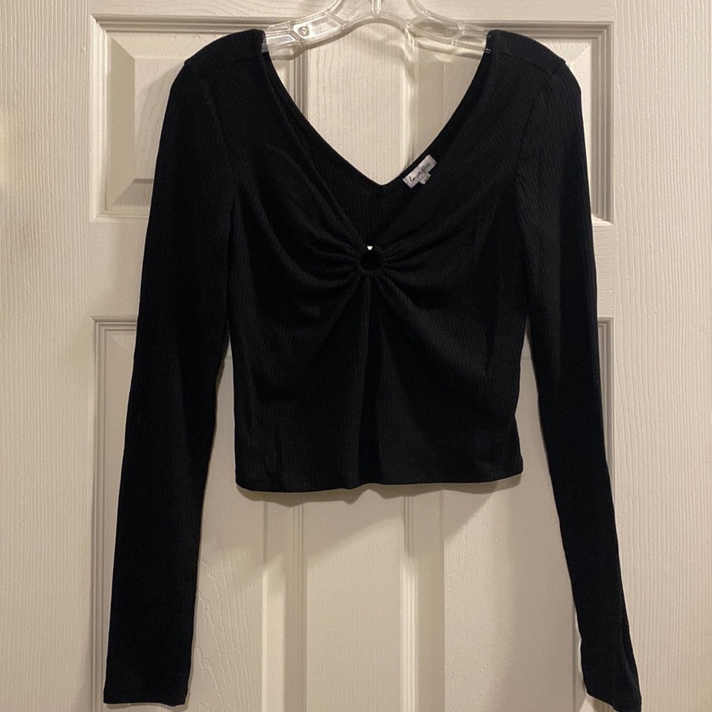 Love, fire V-Neck top